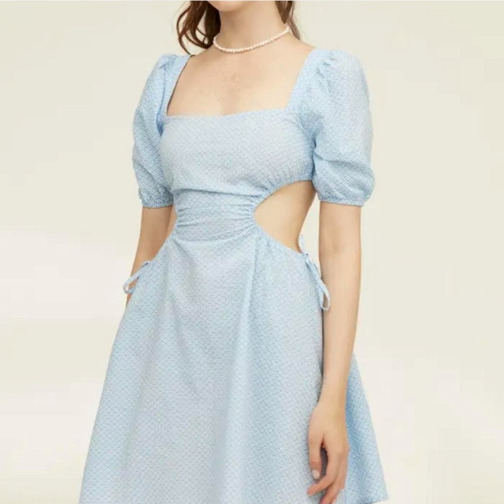Cider Light Blue Backless Puff Sleeve Dress